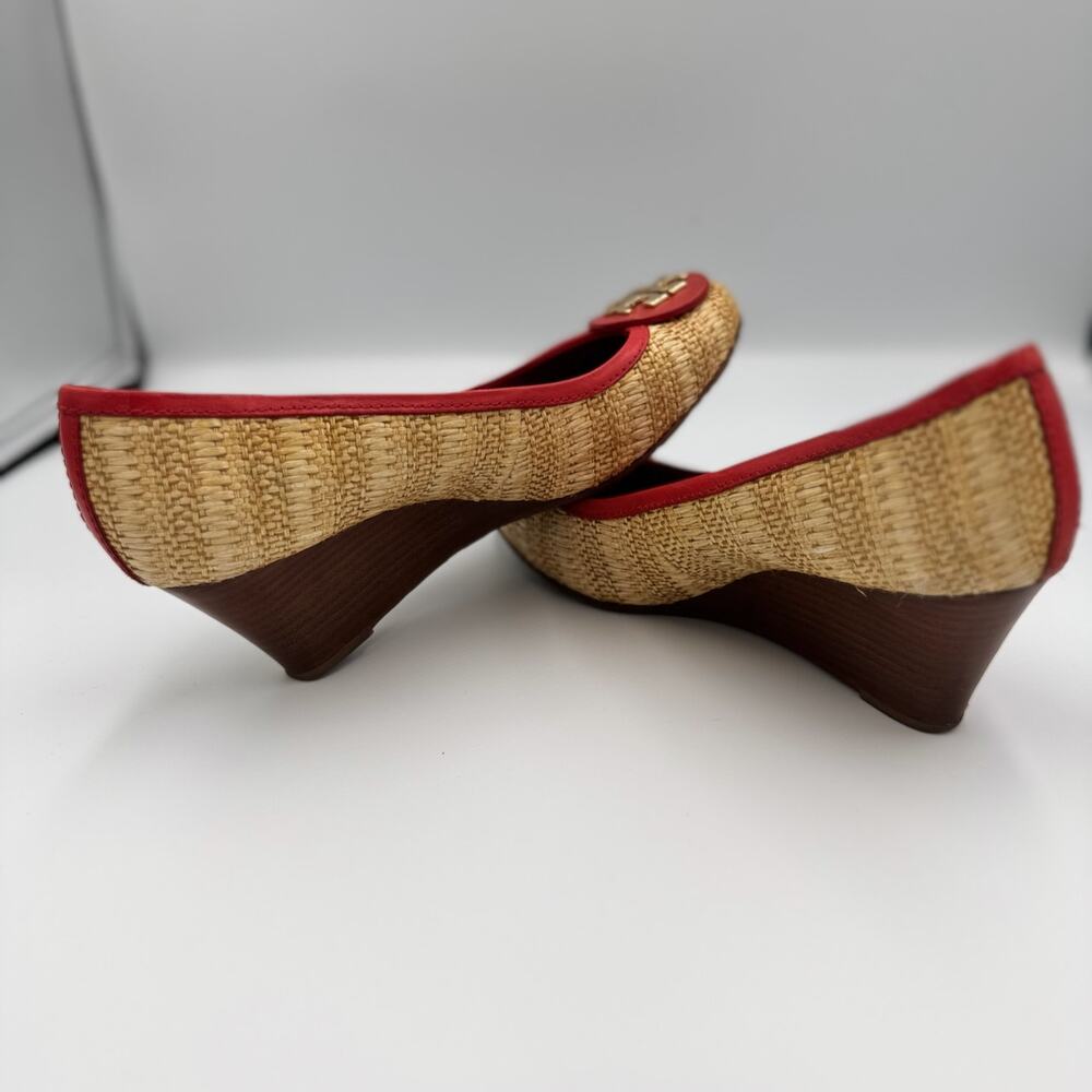 Tory Burch Reva Raffia Wedge Pumps 8M Straw Woven Red Logo Coastal Resort Shoes - Picture 13 of 16